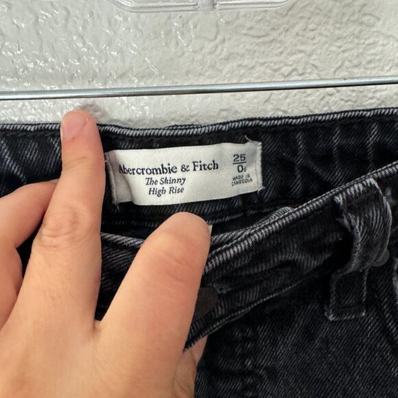 ☀️ ABERCROMBIE & FITCH Black The Skinny High Rise Jeans Distressed Size 25 Short - Picture 3 of 5